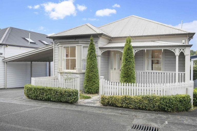 Photo of property in 8/2 Georgia Terrace, Albany, Auckland, 0632