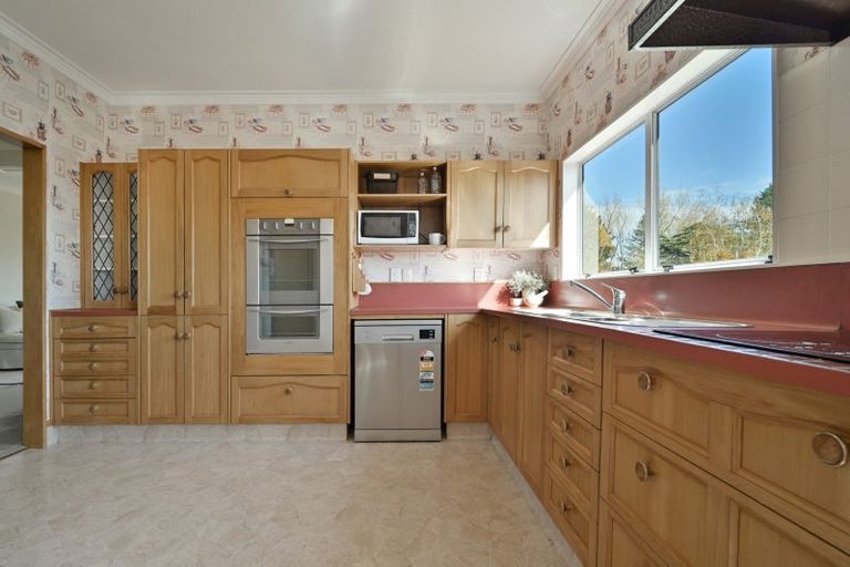 Photo of property in 14 Hunters Hill, Havelock North, 4130