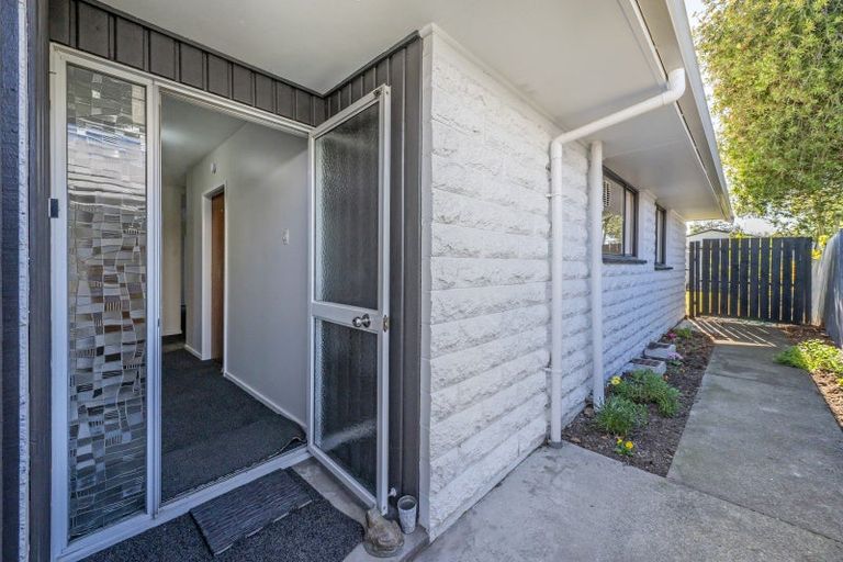 Photo of property in 8 Coates Place, Rangiora, 7400