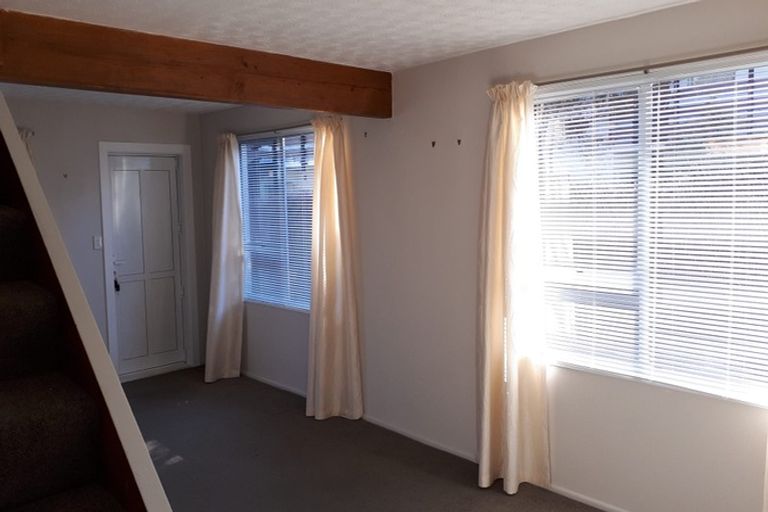 Photo of property in 2/104 Nursery Road, Phillipstown, Christchurch, 8011