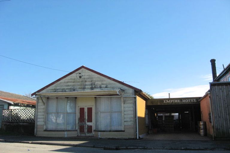 Photo of property in 15 Aylmer Street, Ross, 7812