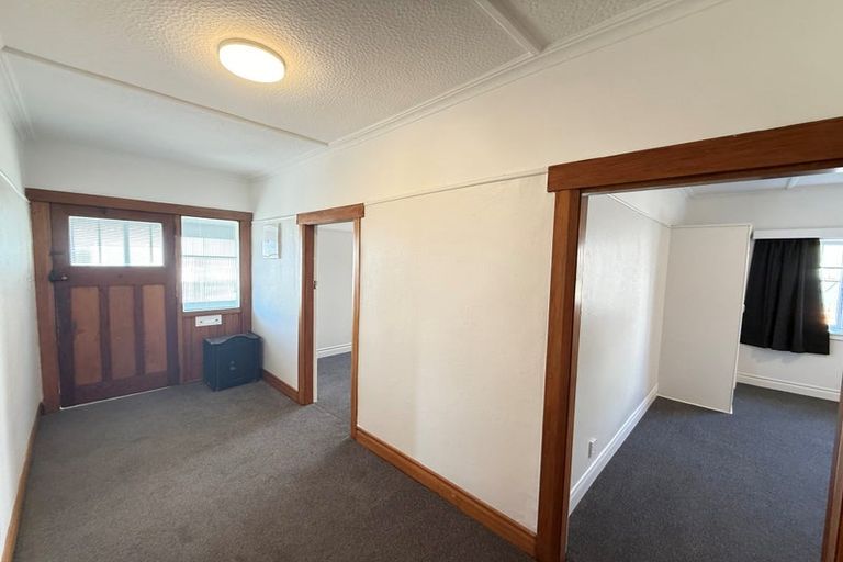 Photo of property in 42 Colombo Street, Newtown, Wellington, 6021