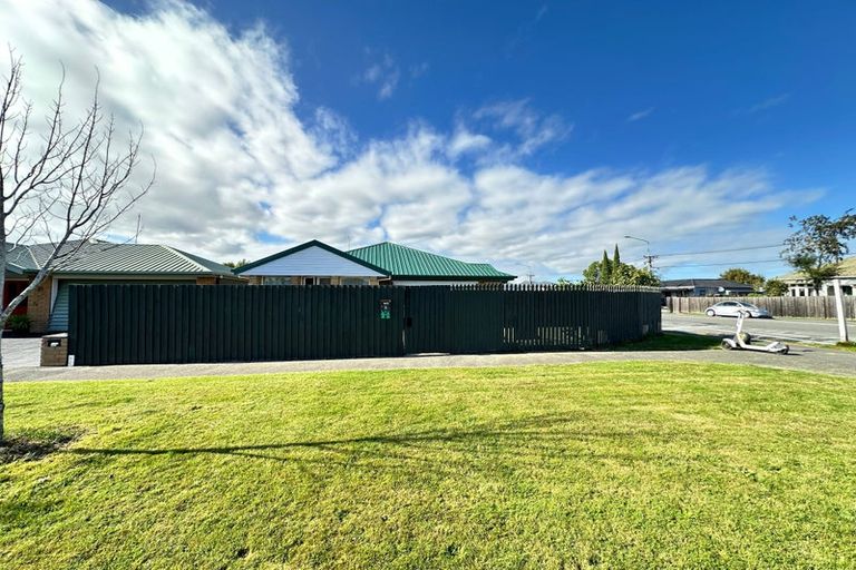 Photo of property in 2 Cardigan Bay Place, Addington, Christchurch, 8024