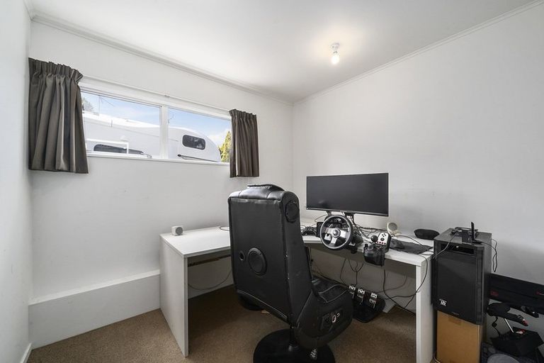 Photo of property in 55 Eatwell Avenue, Paraparaumu Beach, Paraparaumu, 5032