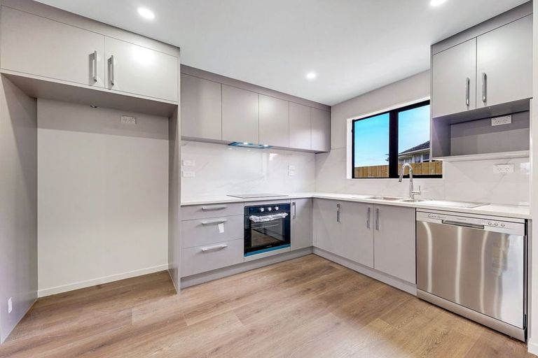 Photo of property in 11 Healy Road, Manurewa, Auckland, 2102