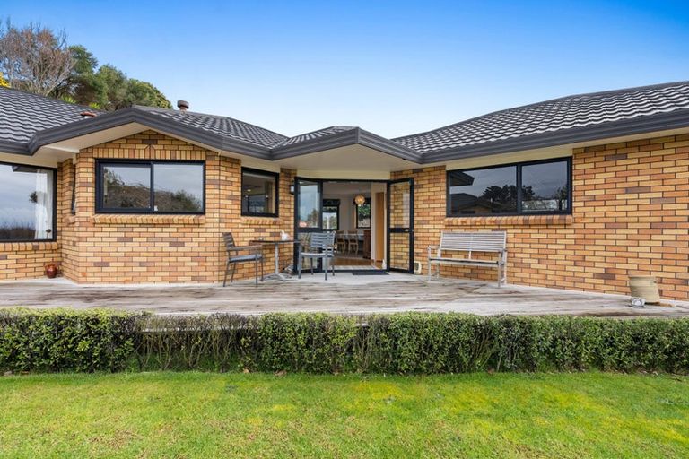 Photo of property in 18c Ashmore Drive, Frankleigh Park, New Plymouth, 4310