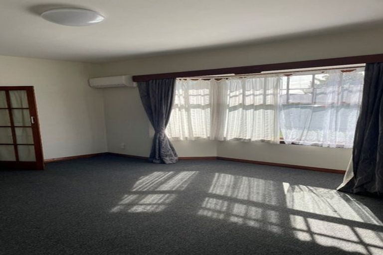 Photo of property in 1/91 Yaldhurst Road, Sockburn, Christchurch, 8042