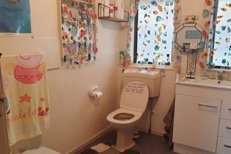 Photo of property in 22 Patetere Street, Mamaku, 3020