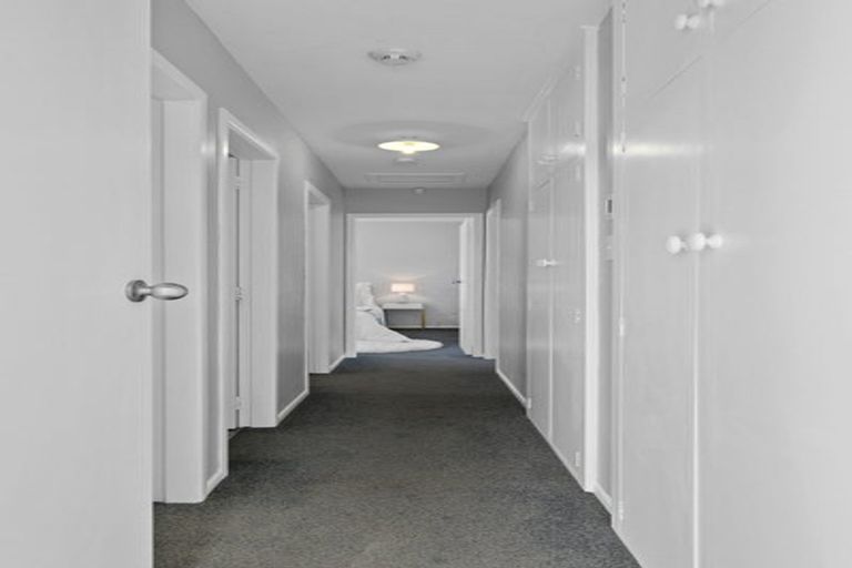 Photo of property in 1/18 Gibson Drive, Hornby, Christchurch, 8042