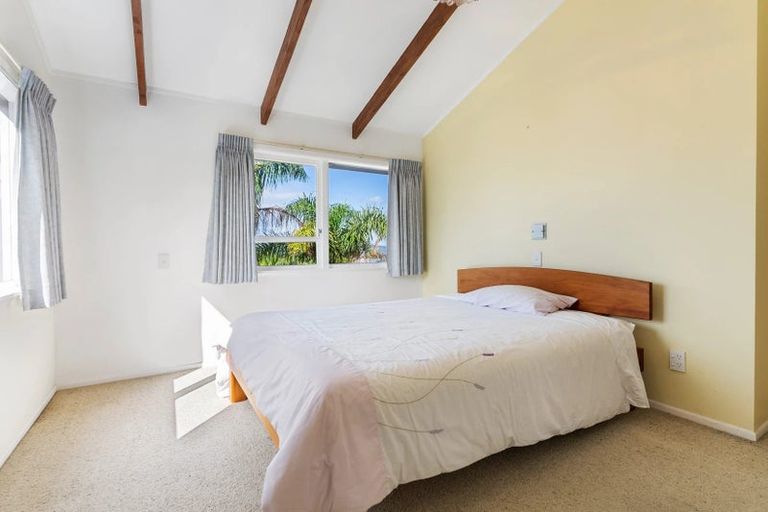 Photo of property in 59 Killarney Avenue, Torbay, Auckland, 0630