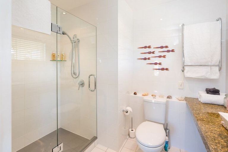 Photo of property in 19-21 Leicester Street, Picton, 7220