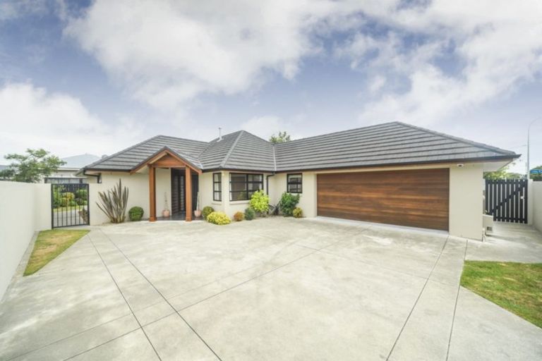 Photo of property in 159 Park Road, West End, Palmerston North, 4410