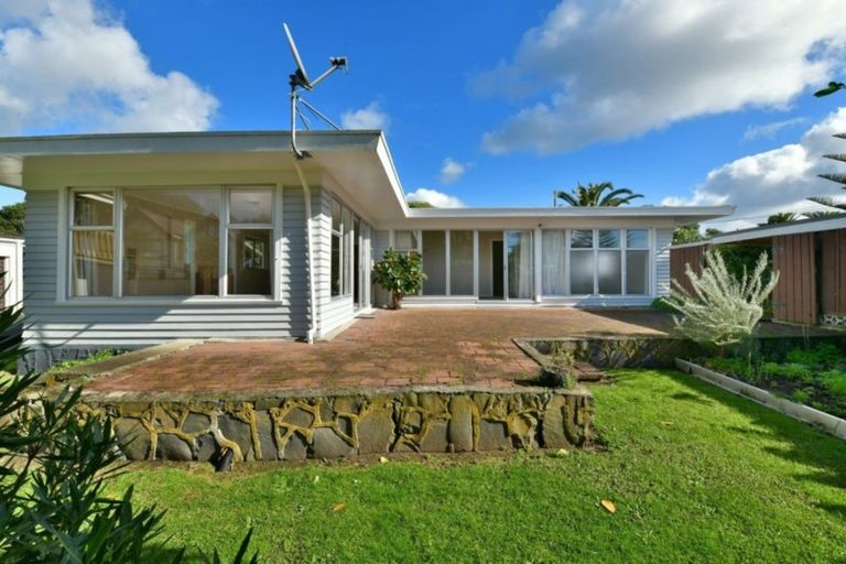 Photo of property in 425 Hibiscus Coast Highway, Orewa, 0931