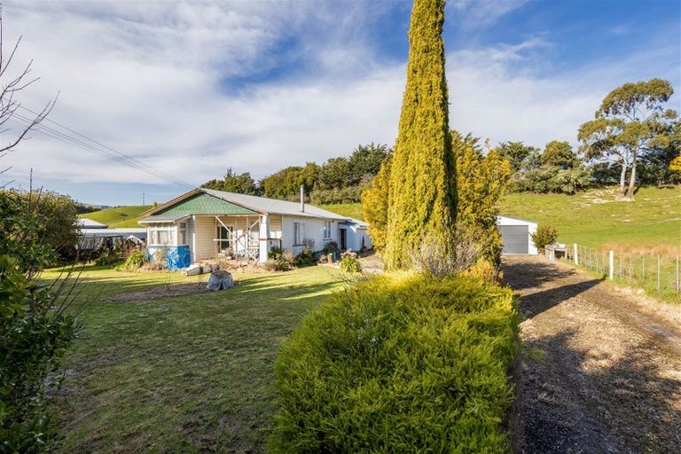 Photo of property in 3 Wests Road, Ward, Seddon, 7285