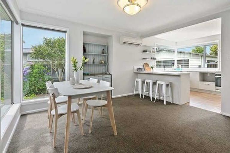 Photo of property in 8 Armitage Street, Bishopdale, Christchurch, 8053