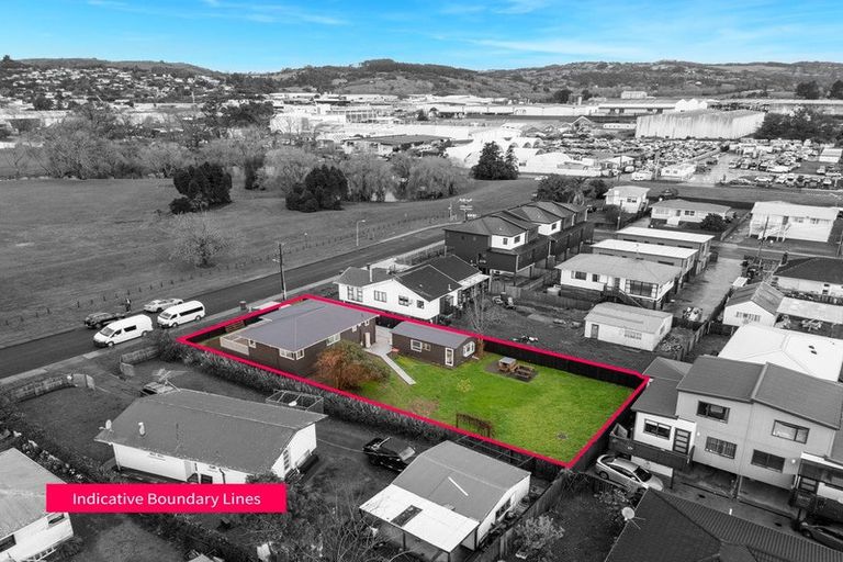 Photo of property in 67 Smiths Avenue, Papakura, 2110