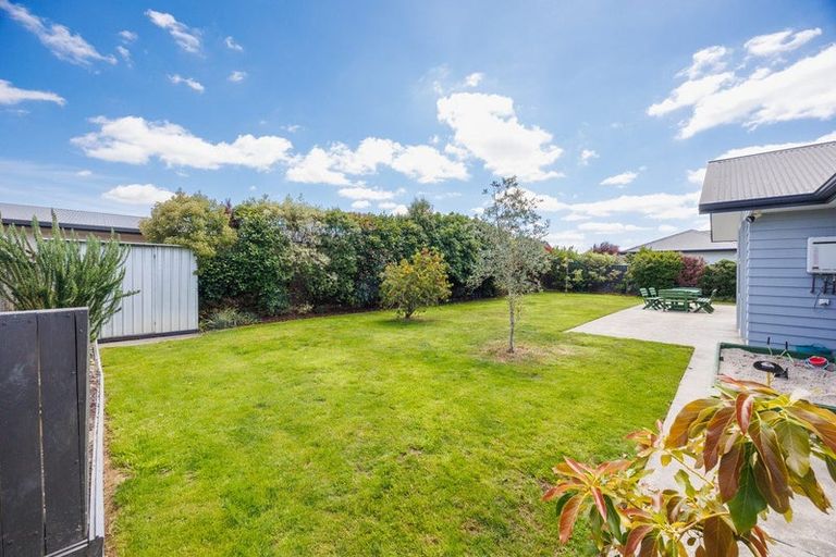 Photo of property in 49 Rodeo Drive, Kelvin Grove, Palmerston North, 4414