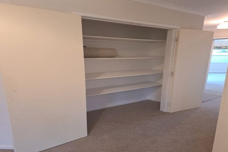 Photo of property in 9 Towai Street, Inglewood, 4330