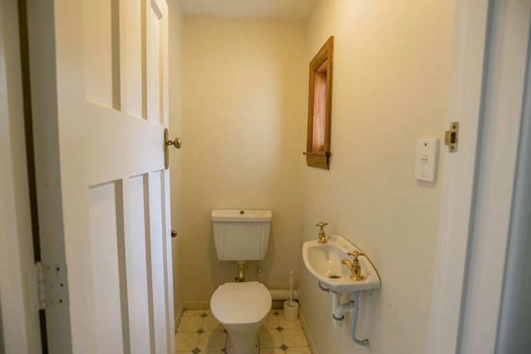 Photo of property in 30 Field Terrace, Upper Riccarton, Christchurch, 8041