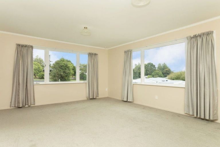 Photo of property in 31 Cole Street, Dannevirke, 4930