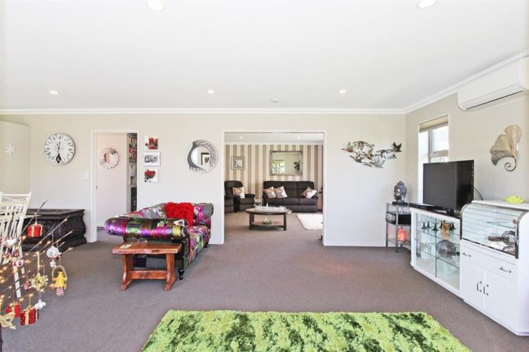 Photo of property in 6 Kitakita Grove, Motueka, 7120