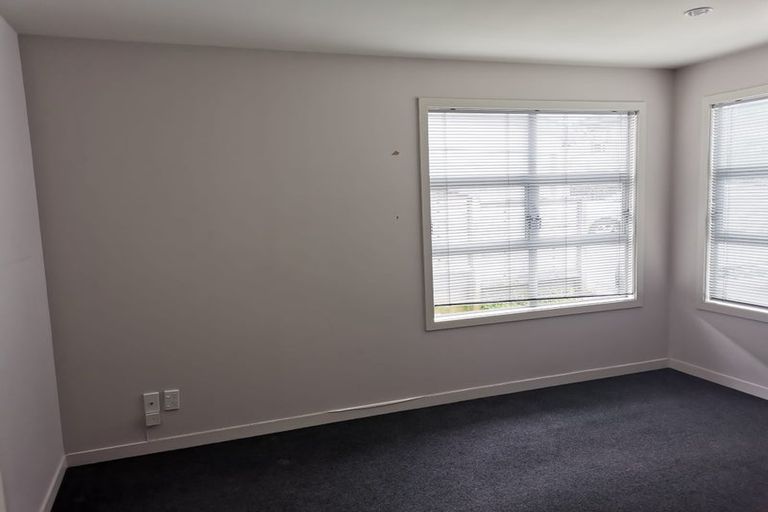 Photo of property in 121 Cortina Avenue, Johnsonville, Wellington, 6037