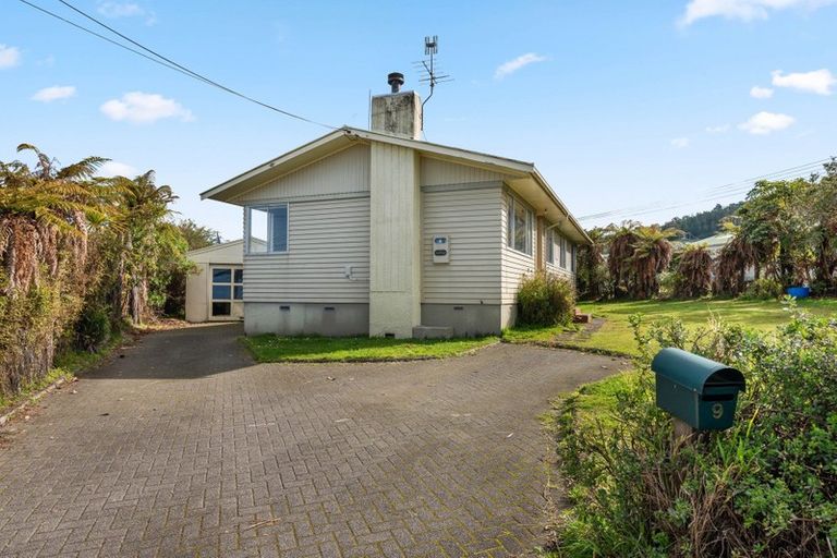 Photo of property in 9 Bay Grove, Pukehangi, Rotorua, 3015