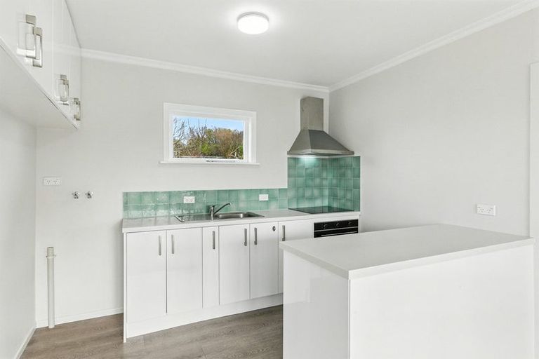 Photo of property in 47 Gray Avenue, Paraparaumu Beach, Paraparaumu, 5032