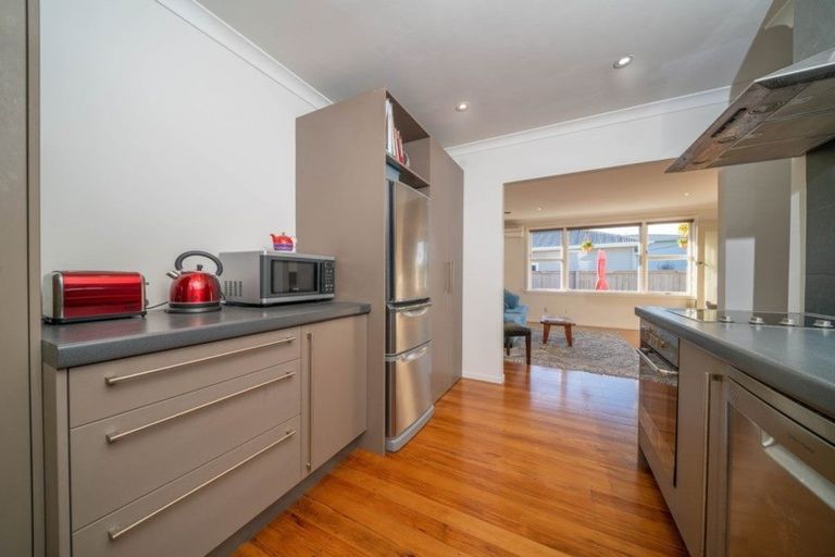 Photo of property in 1/49 Brockworth Place, Riccarton, Christchurch, 8011