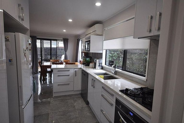 Photo of property in 23 Saint Johns Avenue, Tuakau, 2121