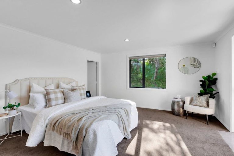 Photo of property in 18 Patatee Terrace, Baverstock, Hamilton, 3200