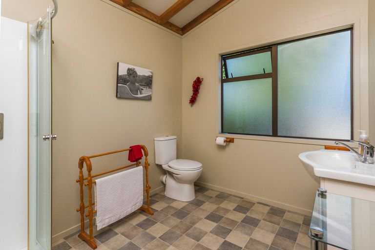 Photo of property in 29 Goddard Road, Tasman, Upper Moutere, 7173