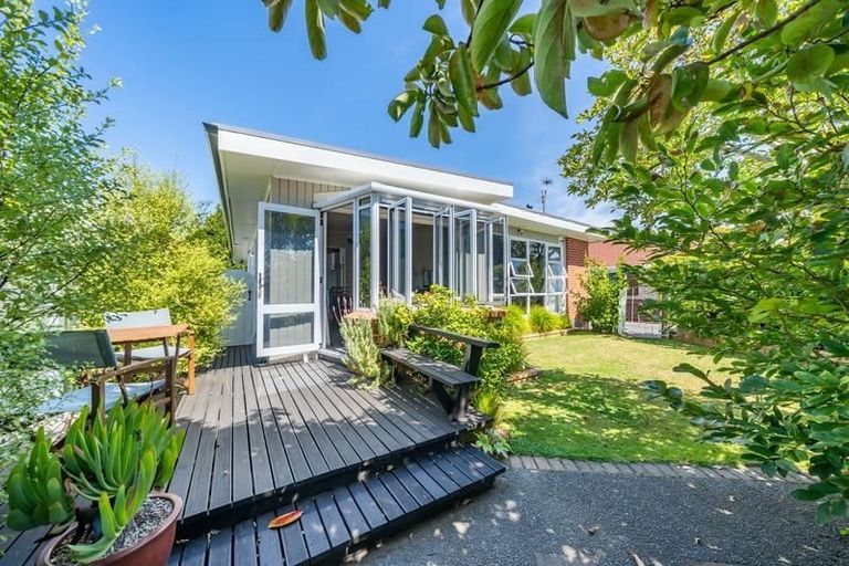 Photo of property in 68 Queens Grove, Hutt Central, Lower Hutt, 5010