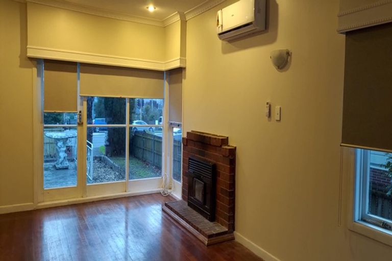 Photo of property in 4259 Great North Road, Glendene, Auckland, 0602