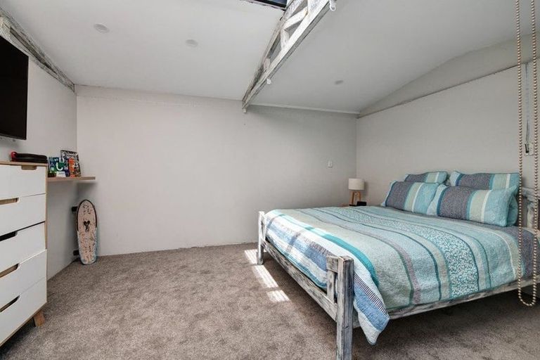 Photo of property in 16 Brandon Road, Manly, Whangaparaoa, 0930