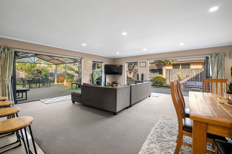 Photo of property in 42 Palazzo Drive, Papamoa Beach, Papamoa, 3118