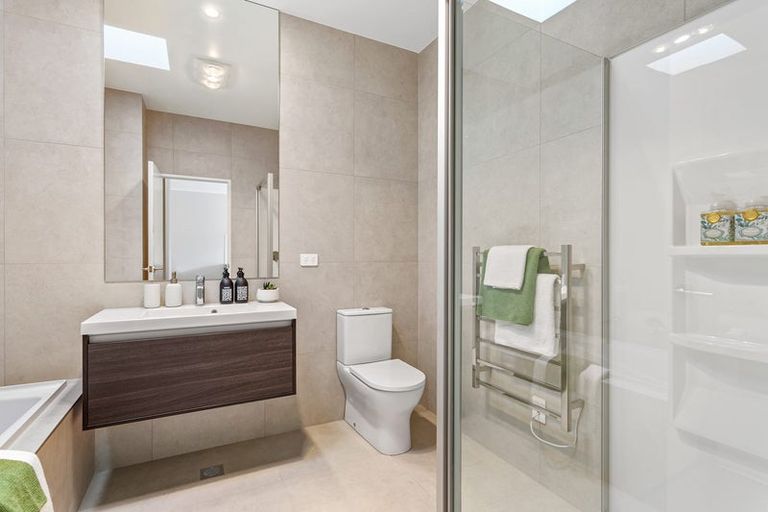 Photo of property in 23 Roundel Crescent, Whenuapai, Auckland, 0618