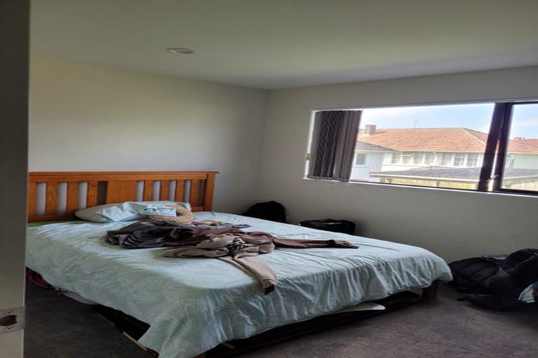Photo of property in 10d Kelkirk Street, Kelston, Auckland, 0602