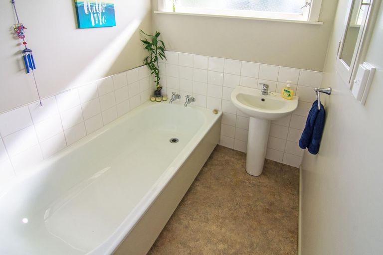 Photo of property in 20a Tararua Street, Masterton, 5810