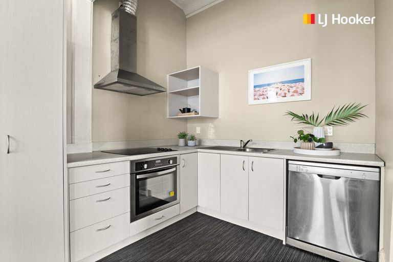 Photo of property in 385 South Road, Caversham, Dunedin, 9012