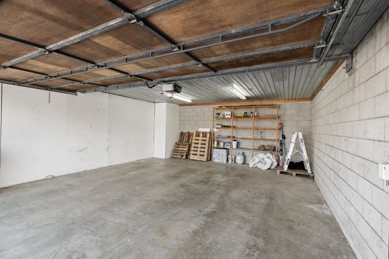 Photo of property in 34b Greenstone Place, Fernhill, Queenstown, 9300