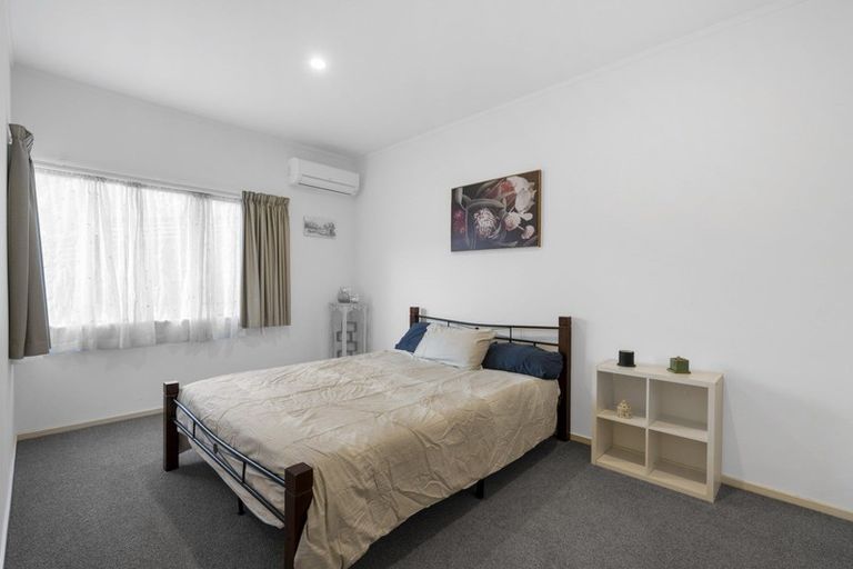 Photo of property in 316 Lake Terrace, Two Mile Bay, Taupo, 3330