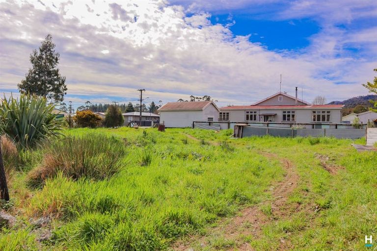 Photo of property in 37 Inverness Street, Dunollie, Runanga, 7803