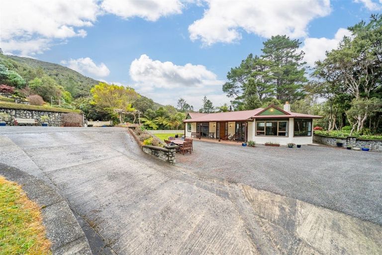 Photo of property in 1274c Akatarawa Road, Akatarawa, Upper Hutt, 5372