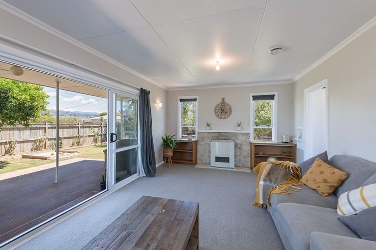 Photo of property in 3 Mcglashen Street, Motueka, 7120