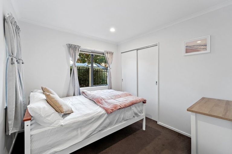 Photo of property in 2 Whitbourne Heights, Manurewa, Auckland, 2105