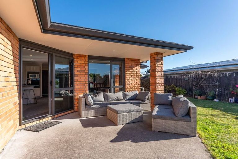 Photo of property in 8 Brompton Close, Richmond Heights, Taupo, 3330