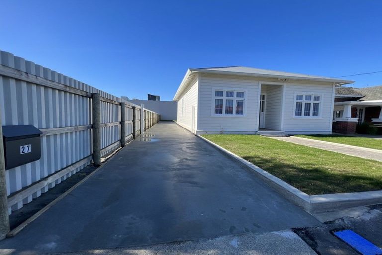 Photo of property in 27-29 Andrew Young Street, Palmerston North, 4410
