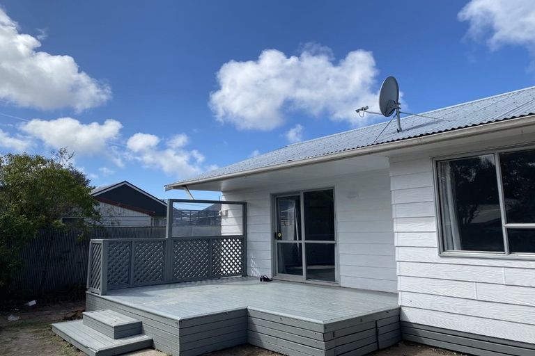 Photo of property in 35a Kuaka Crescent, Bromley, Christchurch, 8062