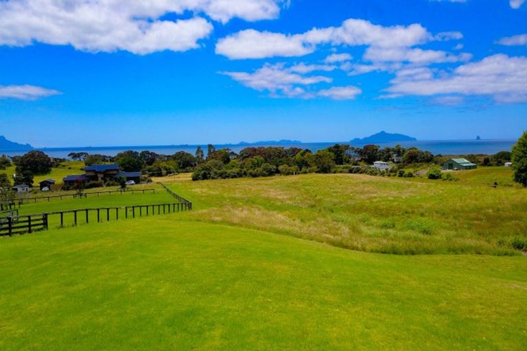 Photo of property in 51 Cullen Road, Waipu, 0582